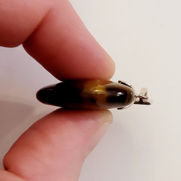 NWOT Tiger's Eye heart pendant - Picture 6 of 7